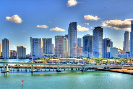 Self-guided trip from Orlando to Miami with hop-on hop-off and boat