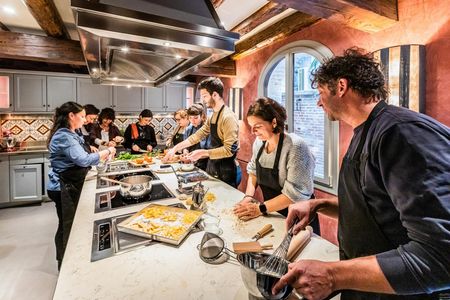 Exclusive Venetian cooking class in Dorsoduro