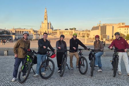 Fátima guided e-bike tour with sanctuary and shepherds' houses
