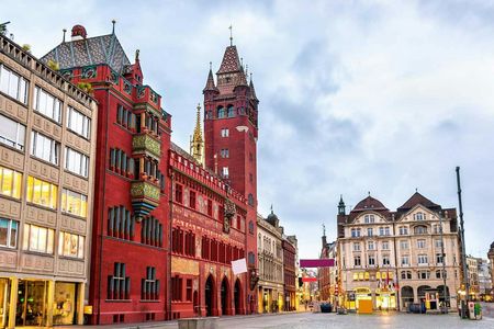 Basel best intro walking tour with a local