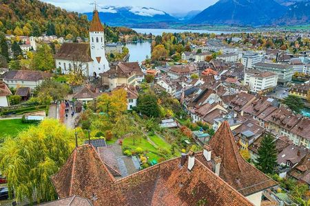Thun city highlights walking tour with a local