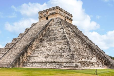 Chichen Itza Private Tour with Transport and Local Guide