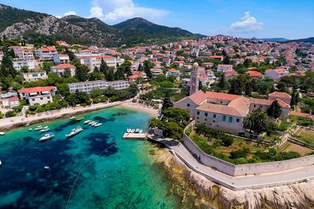 Blue Cave and island exploration private boat tour from Split