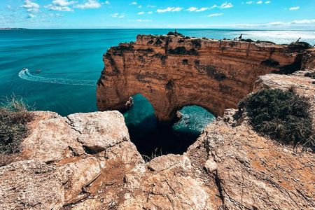 Benagil Cave and Algarve coast guided tour from Albufeira