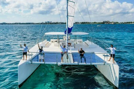 Full-day Isla Mujeres catamaran cruise from Puerto Morelos