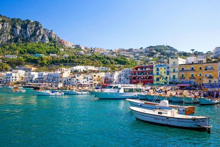 Capri small-group experience with boat tour and bus transfer