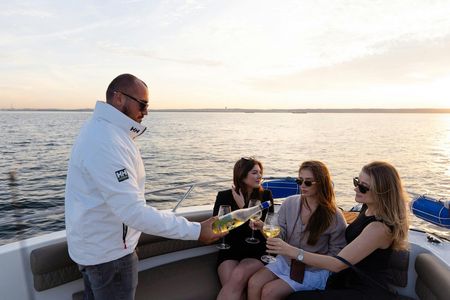 Scenic one-hour cruise around Sopot Marina