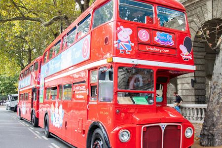 Peppa Pig Afternoon Tea Bus Tour