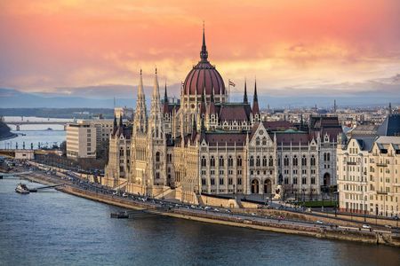 Bratislava and Budapest day tour from Vienna