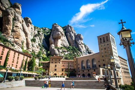 Montserrat and Cava trail day tour from Barcelona