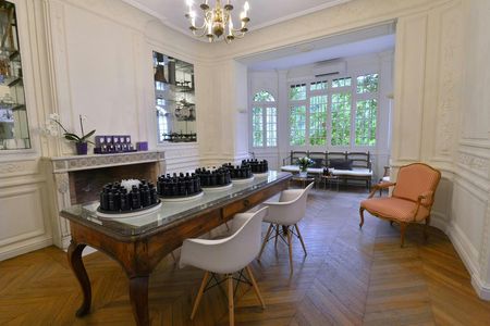 Private perfume workshop in Grasse Bastide