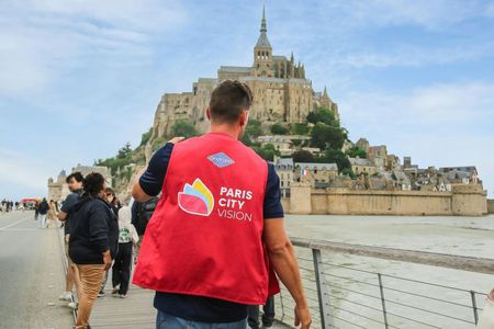 2-Day Excursion to Mont Saint-Michel, Loire Valley Chateaux and Wine Tasting from Paris
