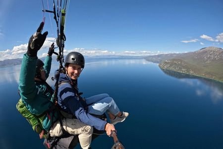 Paragliding experience with pick up in Ohrid