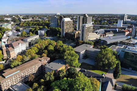 60-minute express walking tour in Essen with a local