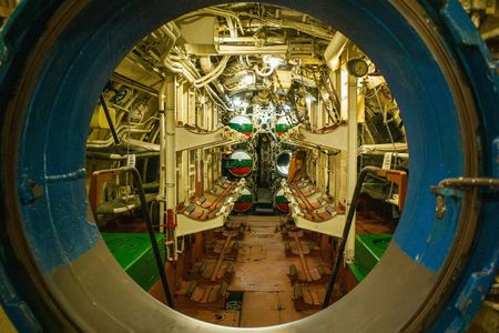 Private tour to Soviet Submarine and Glass Museum from Veliko Tarnovo