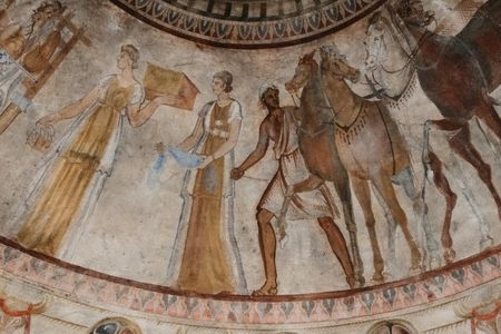 1-day tour to the Valley of Roses and Kings from Veliko Tarnovo
