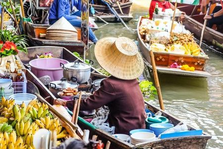 Private shore excursion of Amphawa floating market from Laem Chabang