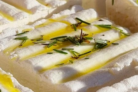 Gourmet and history guided walking tour with tasting