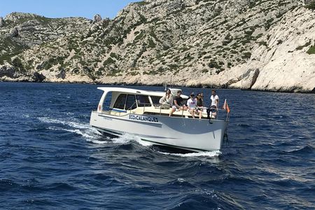 Morning boat tour to Frioul Archipelago from Marseille