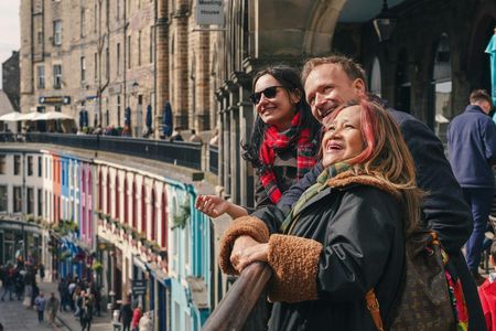 Edinburgh private half-day custom tour with a local guide
