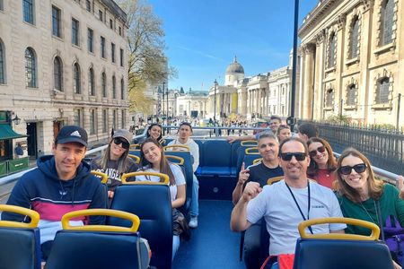 Panoramic London 2-hour open-top bus tour with live guide