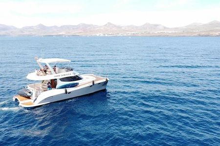 Catamaran experience small groups - ticket only