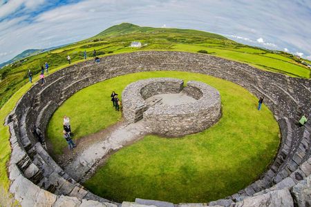 Ring of Kerry and Skellig Ring guided tour from Killarney