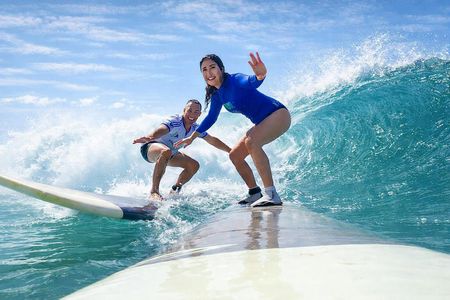 Surf lesson in Lima for beginners and intermediate surfers