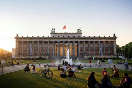 Berlin Museum Island entry with Berlin audio guide and eSIM