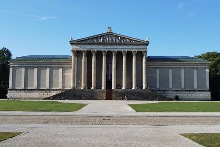 State Collection of Antiquities skip-the-line guided tour in Munich