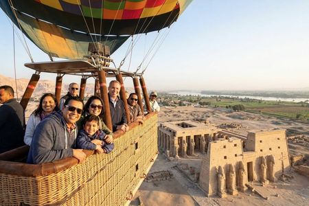 Premium Luxor Guided Tour from Hurghada and Hot Air Balloon Experience