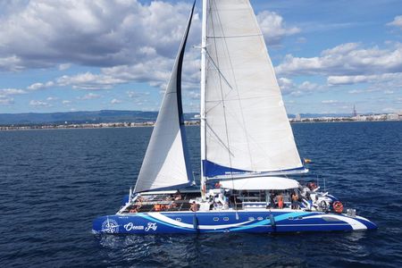 Relax Catamaran cruise in Cambrils