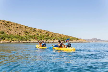 2-hour kayak tour around the 3 islands of the Mar Menor
