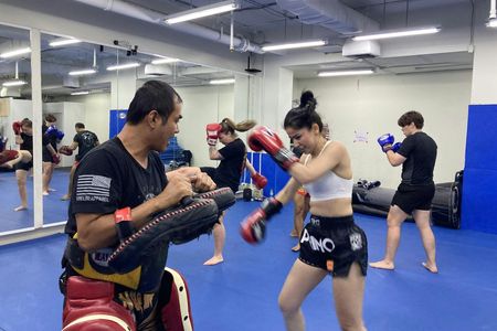 Bangkok Muay Thai training and live match