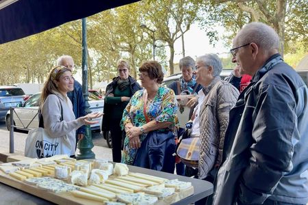 Food walking tour in Lyon