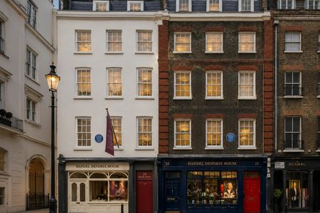Handel Hendrix House entry ticket with London audio guide and eSIM