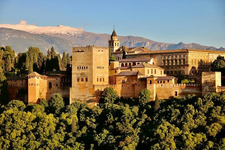 Alhambra and Generalife entry ticket with immersive audio guide