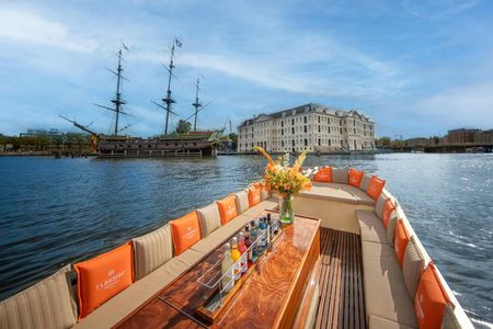 Luxury canal cruise from Rijksmuseum