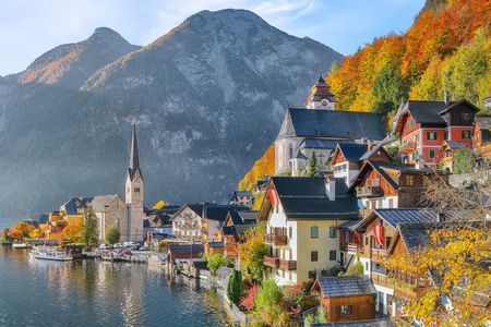 Salzburg and Hallstatt day tour from Vienna