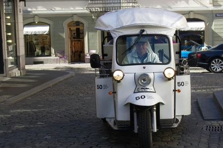 Lucerne tuk-tuk city tour