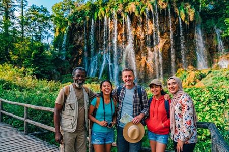 Guided tour through Rastoke Village and Plitvice Lakes National Park
