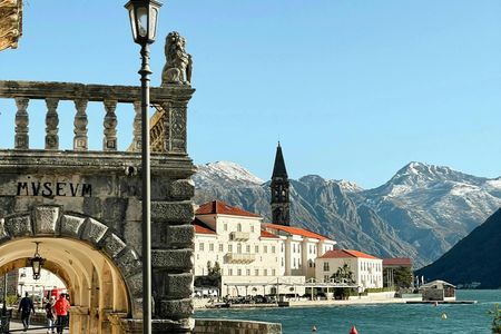 Our Lady of the Rocks and Perast boat tour from Kotor