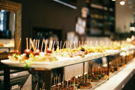 Self-guided pintxos food tour in San Sebastián