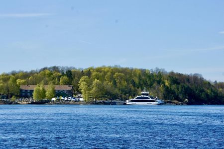 Hovedøya and Gressholmen island hopping guided tour