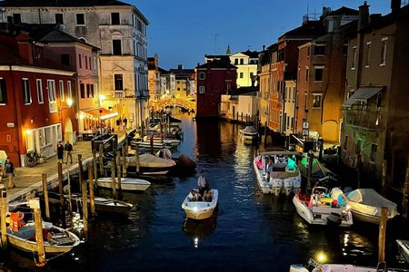 Moonlight boat tour and night cruise in Chioggia