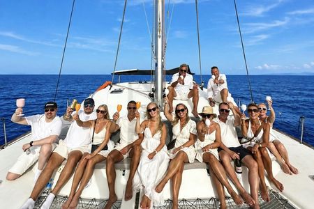 2-hour catamaran cruise from Benalmádena