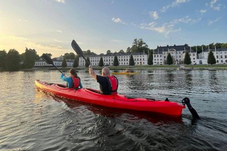 Guided sunset kayak eco-tour in Stockholm City