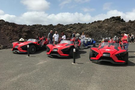 Three-hour slingshot grand tour of Lanzarote - ticket only