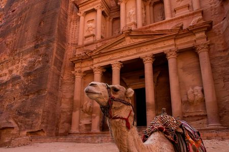 Guided tour of Petra with the Roman Theatre and the Royal Tombs