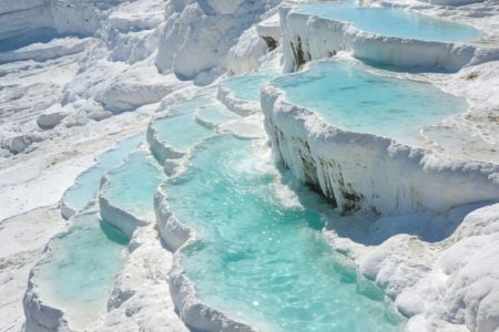 Daily guided Pamukkale tour with pick-up from Denizli Airport